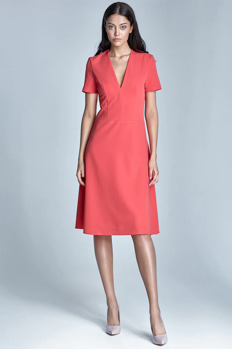 Robe à manches courtes, évasée, corail